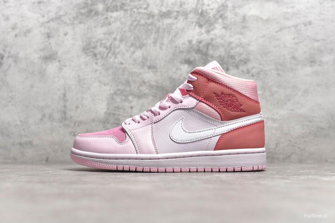 Air Jordan 1 Mid Digital Pink（woman）