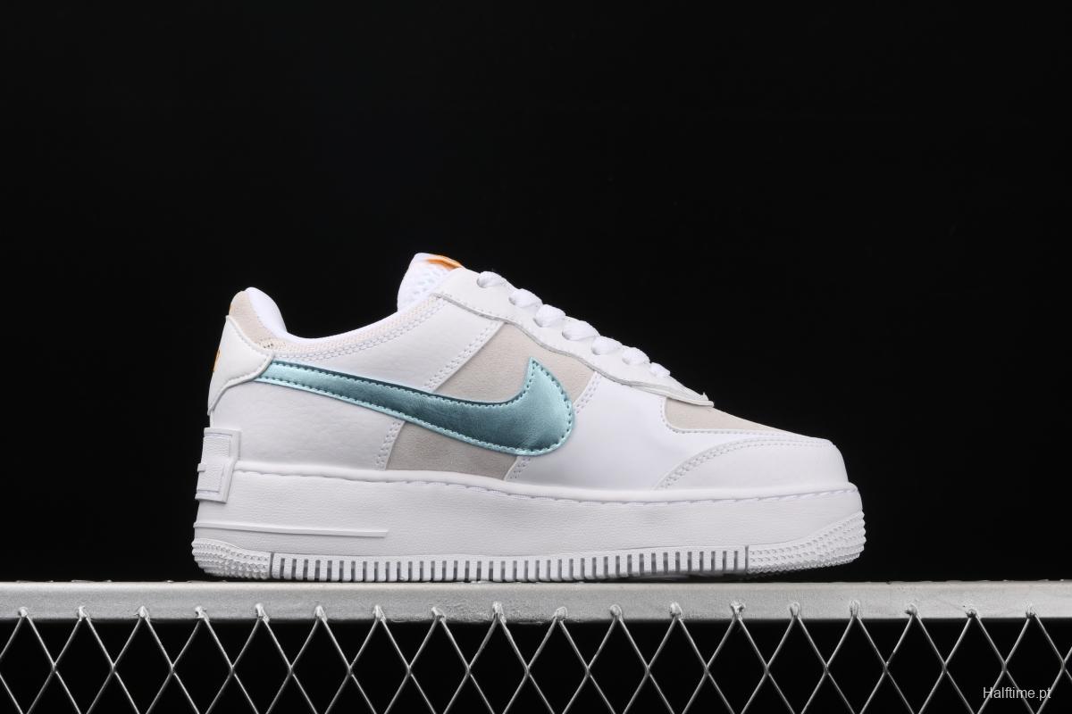 NIKE Air Force 1 ShAdidasow light weight heightened low-top board shoes DA4286-100