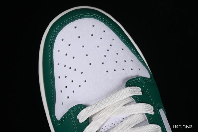 Nike SB Dunk Low SB Skateboarding Shoes - FQ6849-141