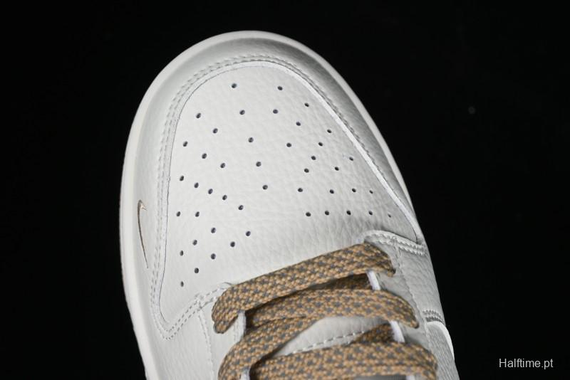 Nike SB Dunk Low Collaboration Three Swooshes Beige Gold Colorway Low-Top Casual Skateboarding Shoes - NK5639-326