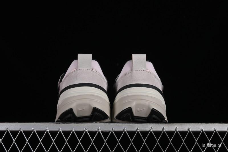 Nike Runtekk Run V2K Low-Top Retro Running Shoes with Cushlon Midsole and Anti-Slip Design - FN6703-001