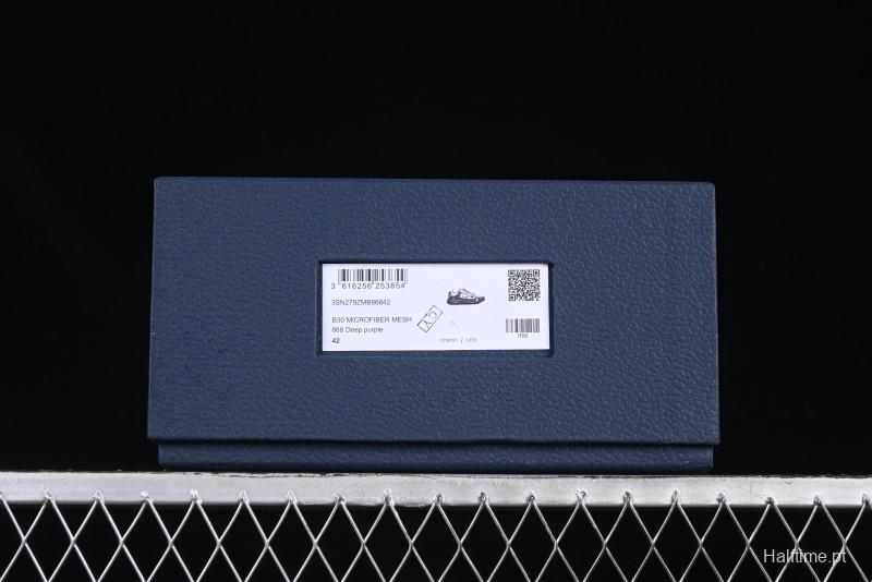 Dior B30 Sneakers with Reflective CD30 Logo and Lightweight Rubber Sole - CD30