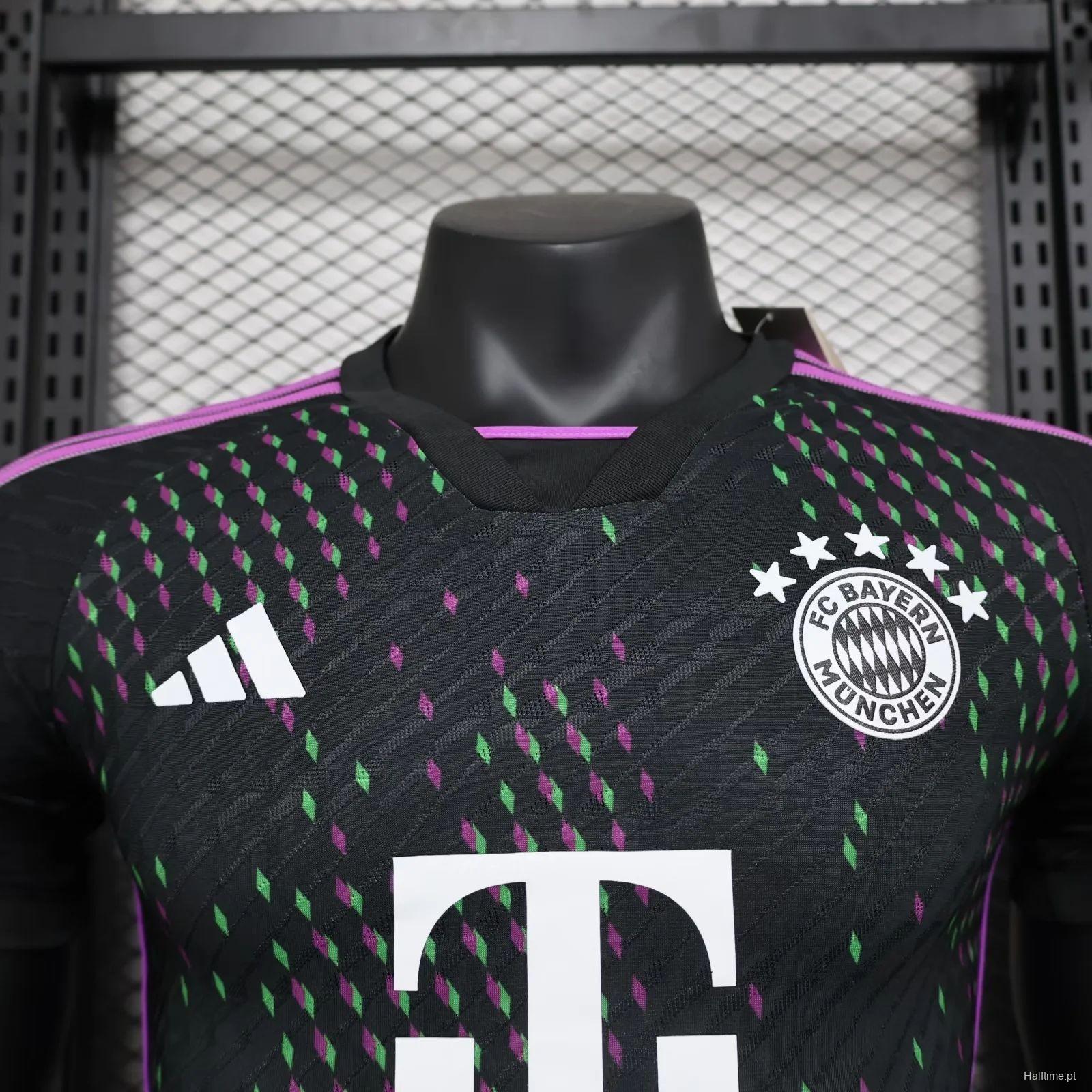 Player Version 23/24 Bayern Munich Black Away Jersey