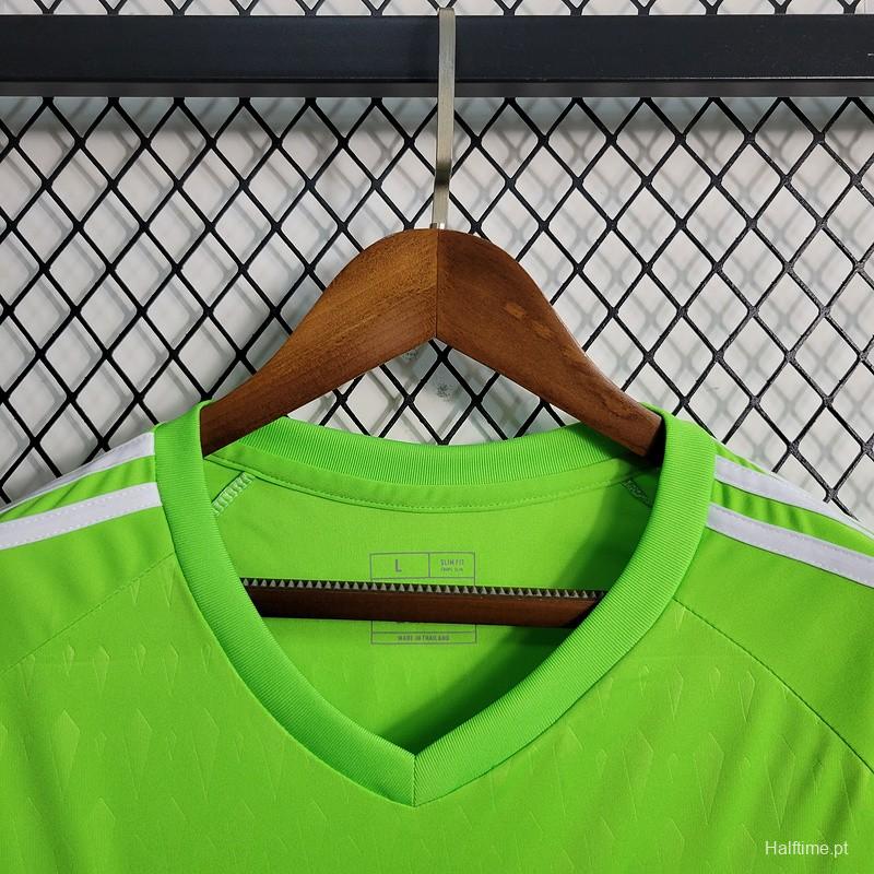 23/24 Manchester Untied Green Goalkeeper Jersey